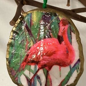 Vibrant Flamingo Wall Art with Gold Accent